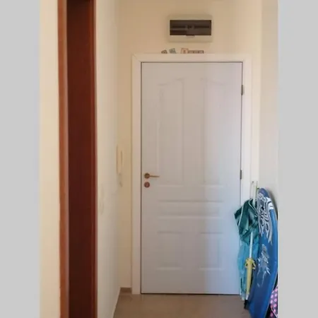 Noks Spacious 1 Bed Flat Sunny Terrace 6 Min Daire Sveti Vlas
