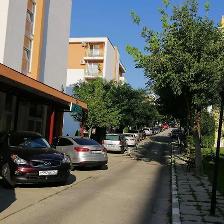 Daire Noks Spacious 1 Bed Flat Sunny Terrace 6 Min *